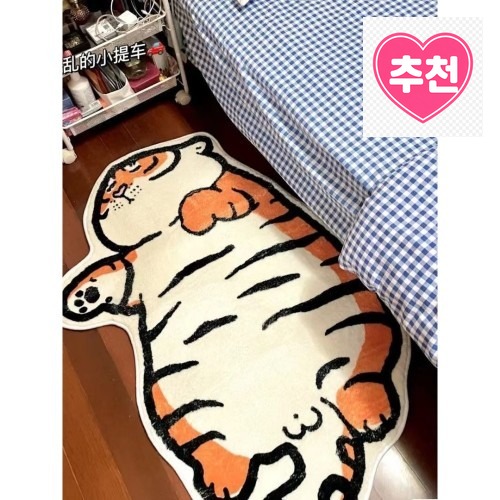 호랑이 러그 동물 디자인 타이거 발매트로 아늑한 공간을 만들었어요 · 네이버 쇼핑 커넥트 제공 상품 이미지